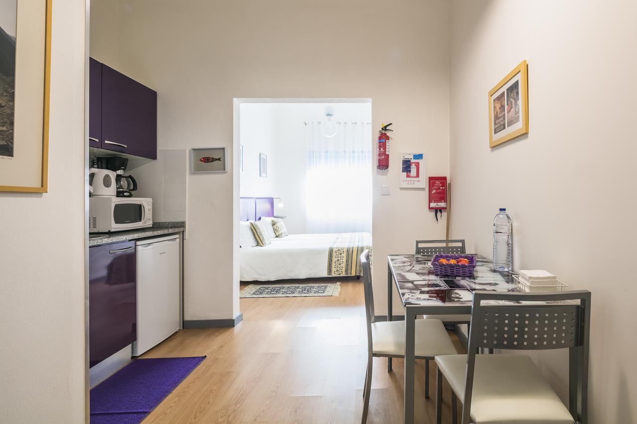 Apartamento Purple Room OOporto Esterno foto