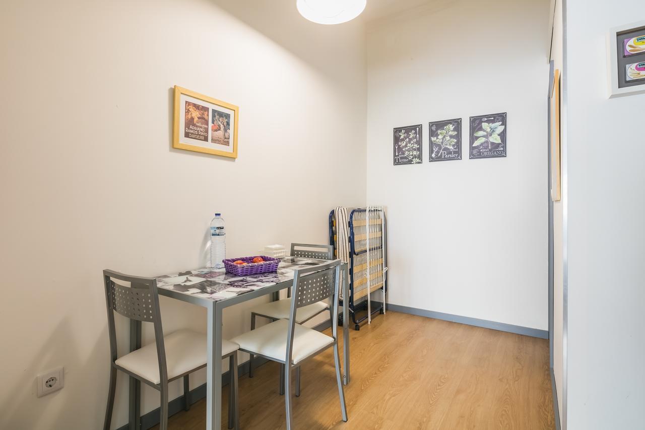 Apartamento Purple Room OOporto Esterno foto