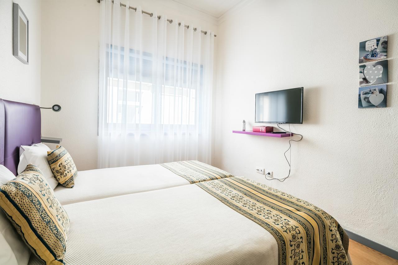 Apartamento Purple Room OOporto Esterno foto