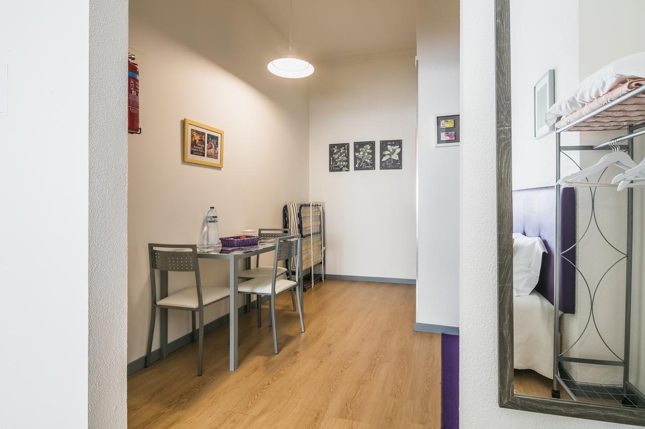 Apartamento Purple Room OOporto Esterno foto